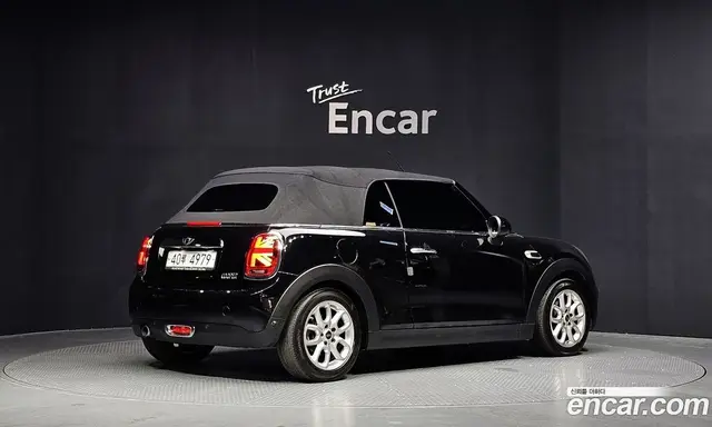 Mini Cooper Convertible 2018 1.5 автомат (гидро), миниатюра 2