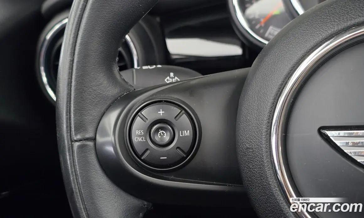 Mini Cooper Convertible 2018 1.5 автомат (гидро), фото 18