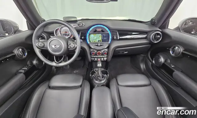 Mini Cooper Convertible 2018 1.5 автомат (гидро), миниатюра 7
