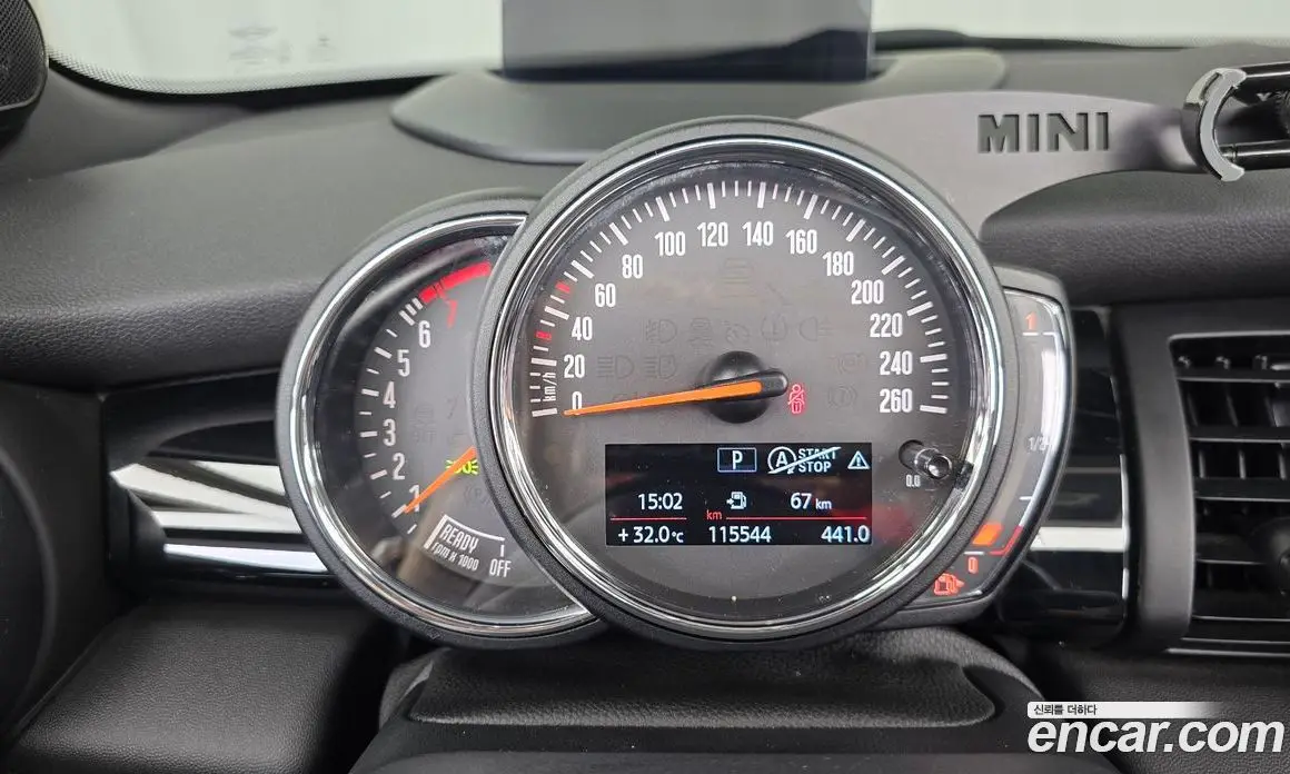 Mini Cooper Convertible 2018 1.5 автомат (гидро), фото 8
