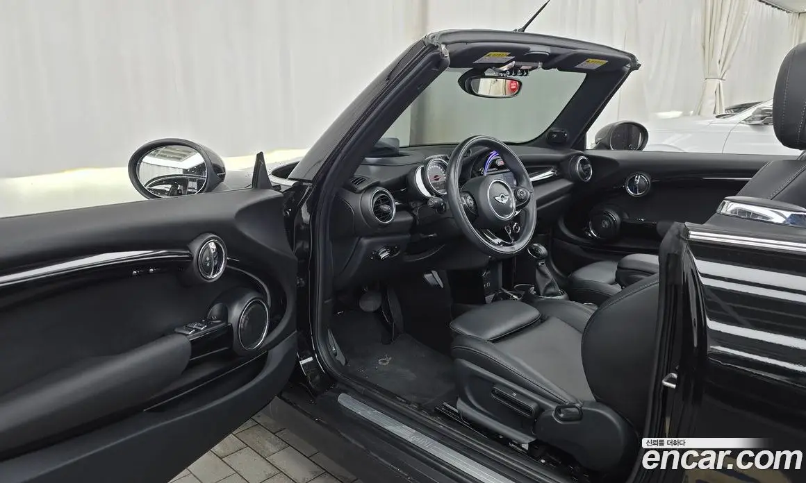 Mini Cooper Convertible 2018 1.5 автомат (гидро), фото 10