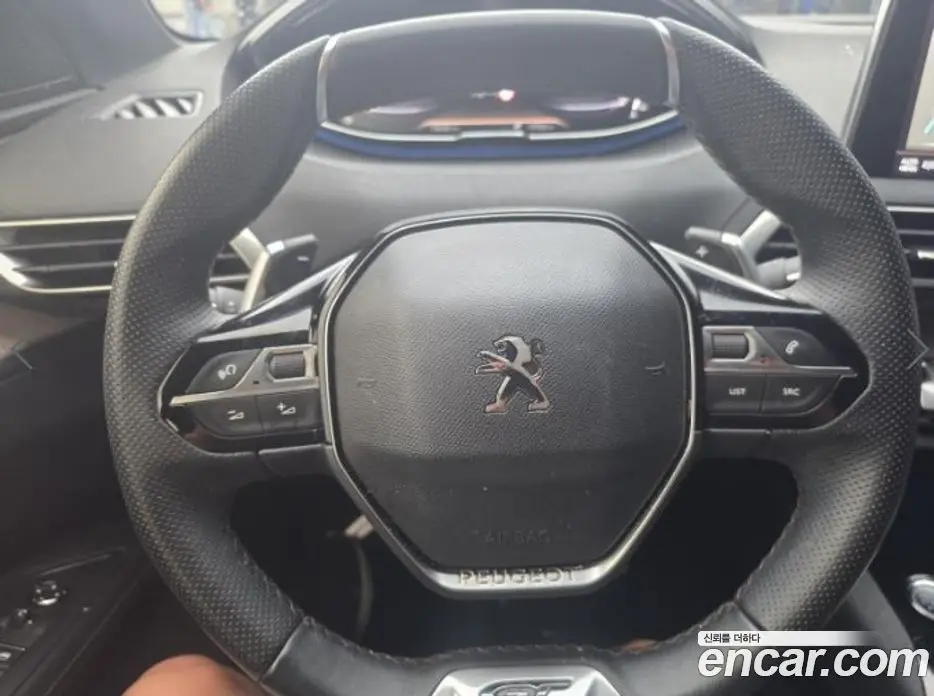 Peugeot 3008 2021 1.5 автомат (гидро), фото 11