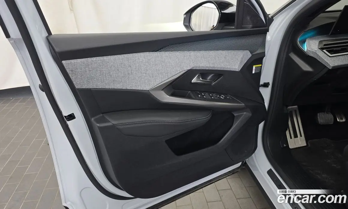 Peugeot 3008 2025 1.2 автомат (гидро), фото 14