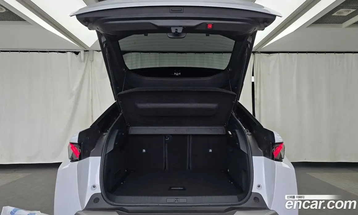 Peugeot 3008 2025 1.2 автомат (гидро), фото 26