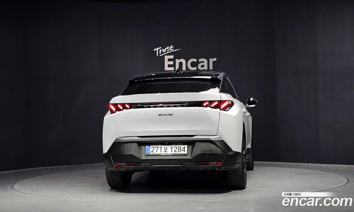 Peugeot 3008 2025 1.2 автомат (гидро), фото 4