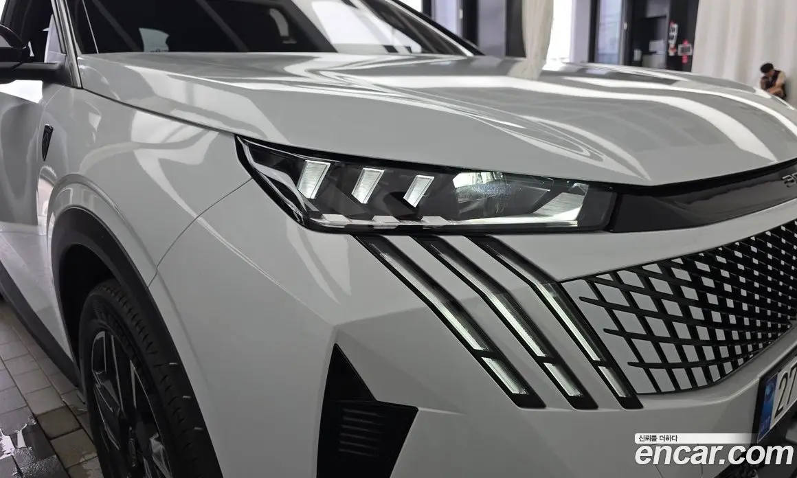 Peugeot 3008 2025 1.2 автомат (гидро), фото 8