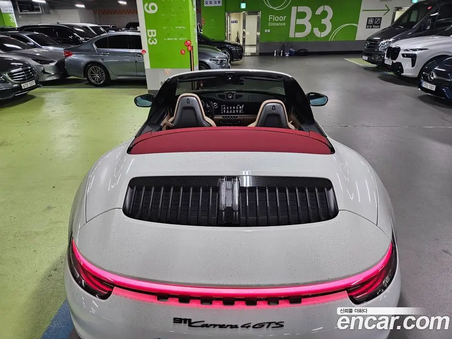 Porsche 911 2022 3.0 автомат (гидро), фото 7