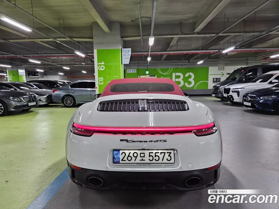 Porsche 911 2022 3.0 автомат (гидро), фото 8