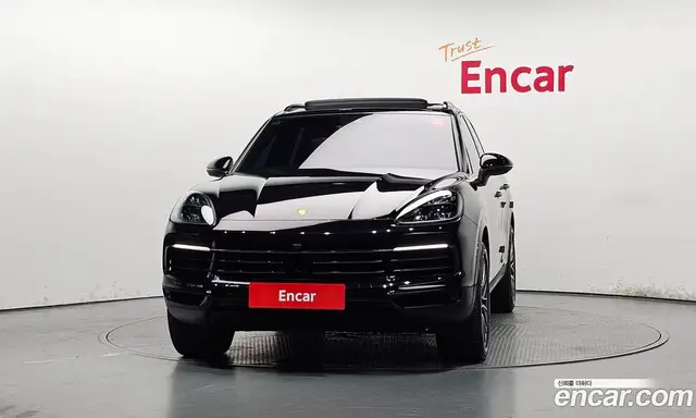 Porsche Cayenne 2019 3.0 автомат (гидро), миниатюра 3