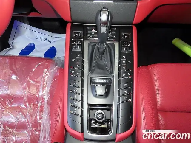 Porsche Macan 2015 3.0 автомат (гидро), миниатюра 12