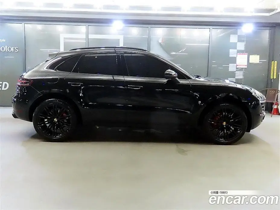 Porsche Macan 2015 3.0 автомат (гидро), фото 3