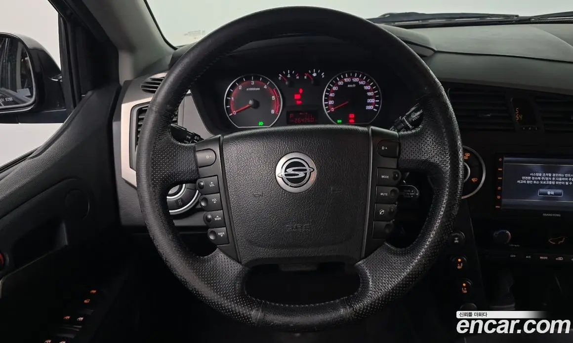 SsangYong Korando 2012 2.0 автомат (гидро), фото 19