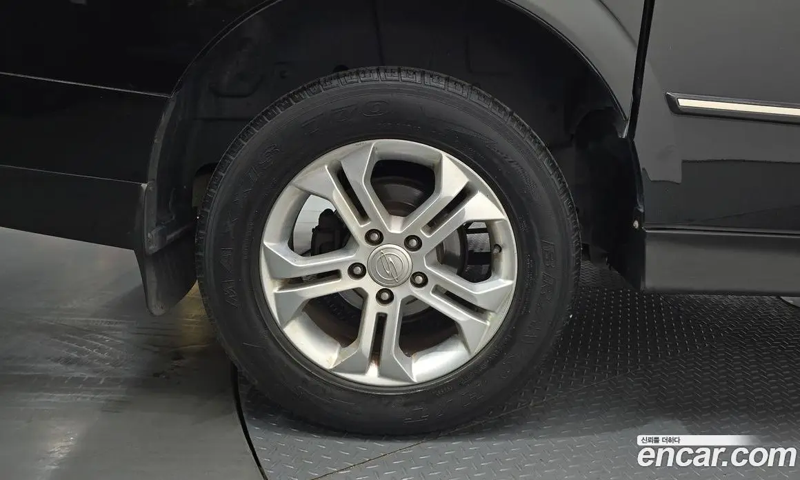 SsangYong Korando 2012 2.0 автомат (гидро), фото 28