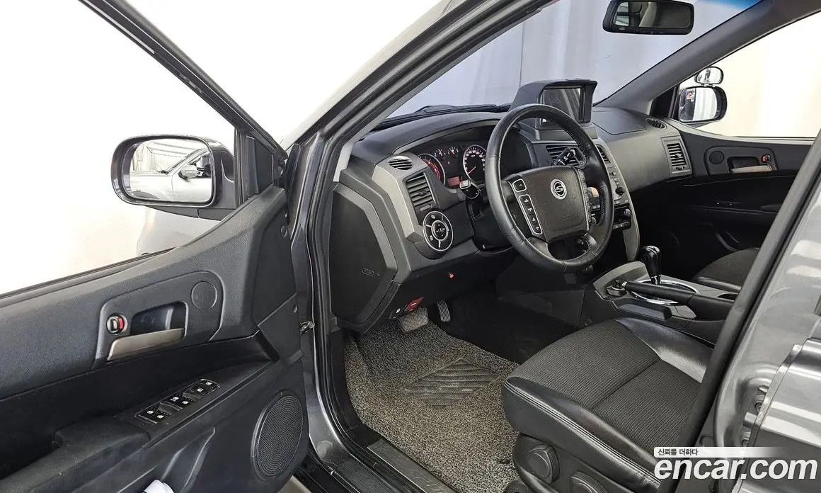 SsangYong Korando 2013 2.0 автомат (гидро), фото 13