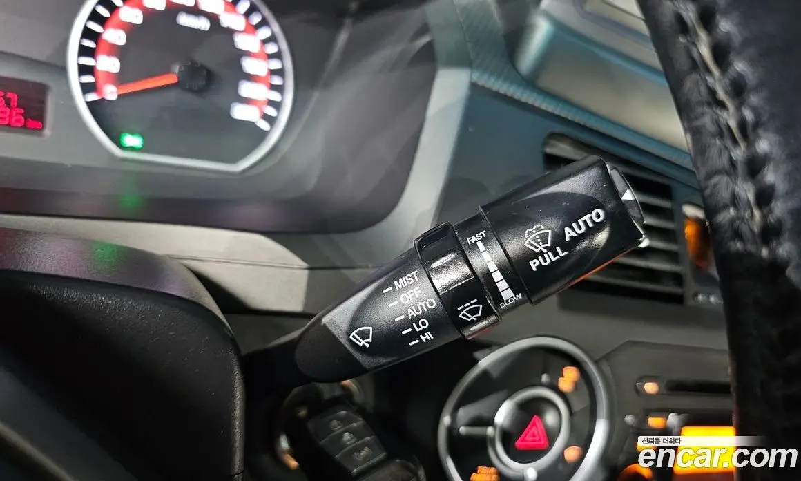 SsangYong Korando 2015 2.0 автомат (гидро), фото 15