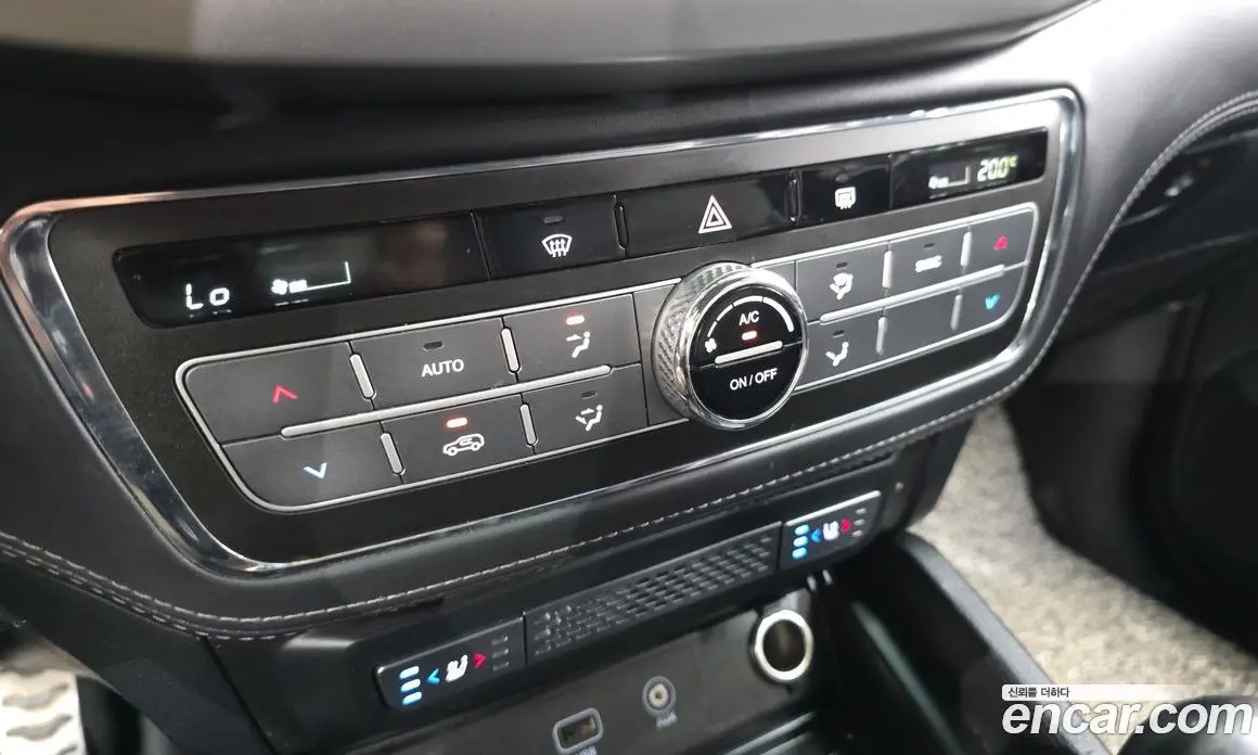 SsangYong Rexton 2019 2.2 автомат (гидро), фото 16