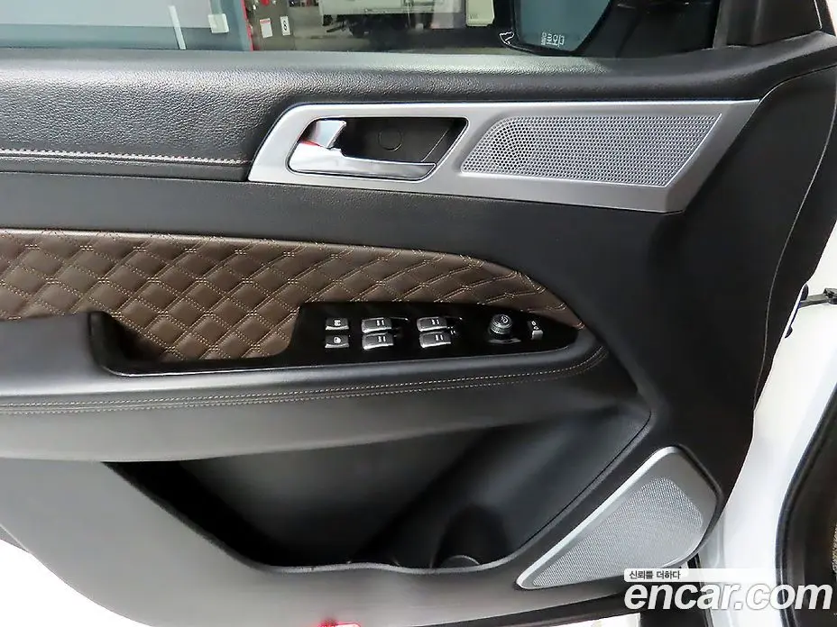 SsangYong Rexton 2022 2.2 автомат (гидро), фото 12