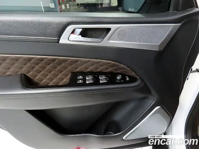 SsangYong Rexton 2022 2.2 автомат (гидро), миниатюра 12