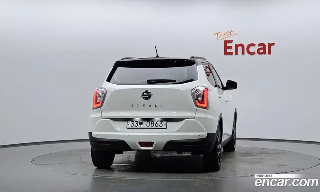 SsangYong TIBOLI 2015 1.6 автомат (гидро), миниатюра 3