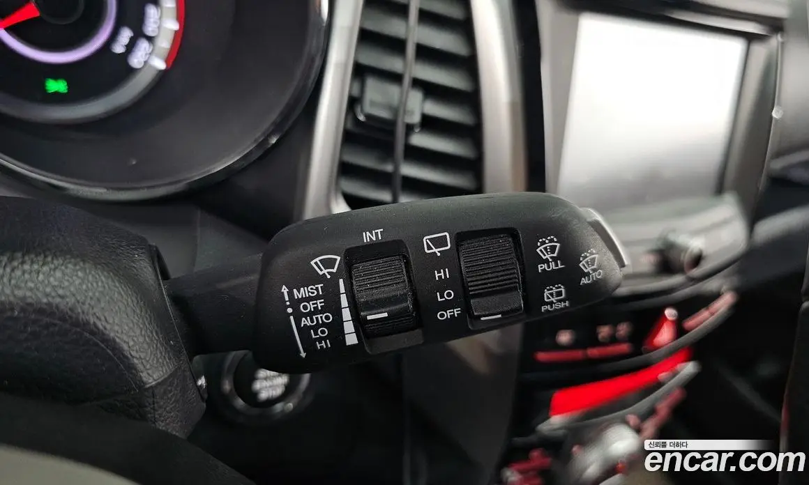 SsangYong TIBOLI 2015 1.6 автомат (гидро), фото 25