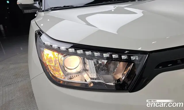SsangYong TIBOLI 2015 1.6 автомат (гидро), миниатюра 7