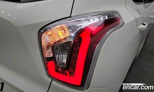 SsangYong TIBOLI 2015 1.6 автомат (гидро), миниатюра 8