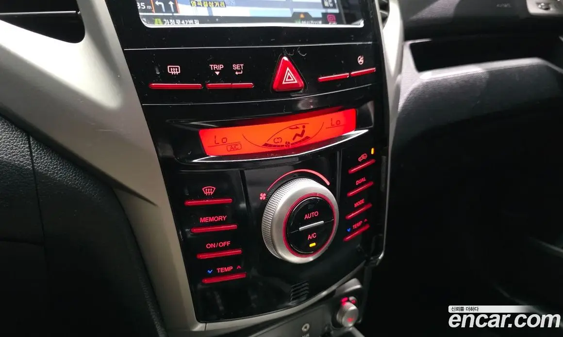 SsangYong TIBOLI 2015 1.6 автомат (гидро), фото 22