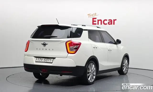 SsangYong TIBOLI 2017 1.6 автомат (гидро), миниатюра 2