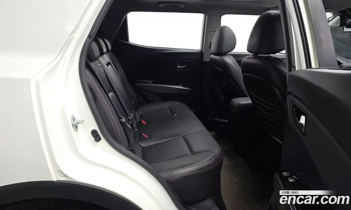 SsangYong TIBOLI 2017 1.6 автомат (гидро), фото 12