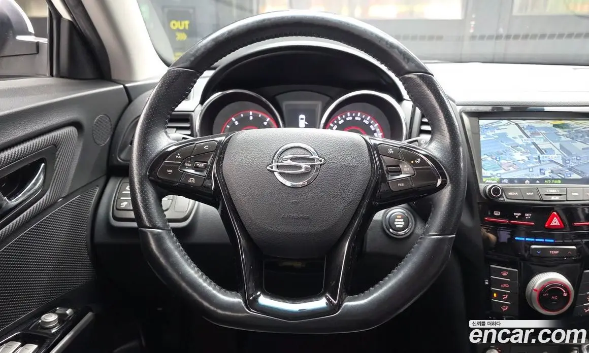 SsangYong TIBOLI 2017 1.6 автомат (гидро), фото 13