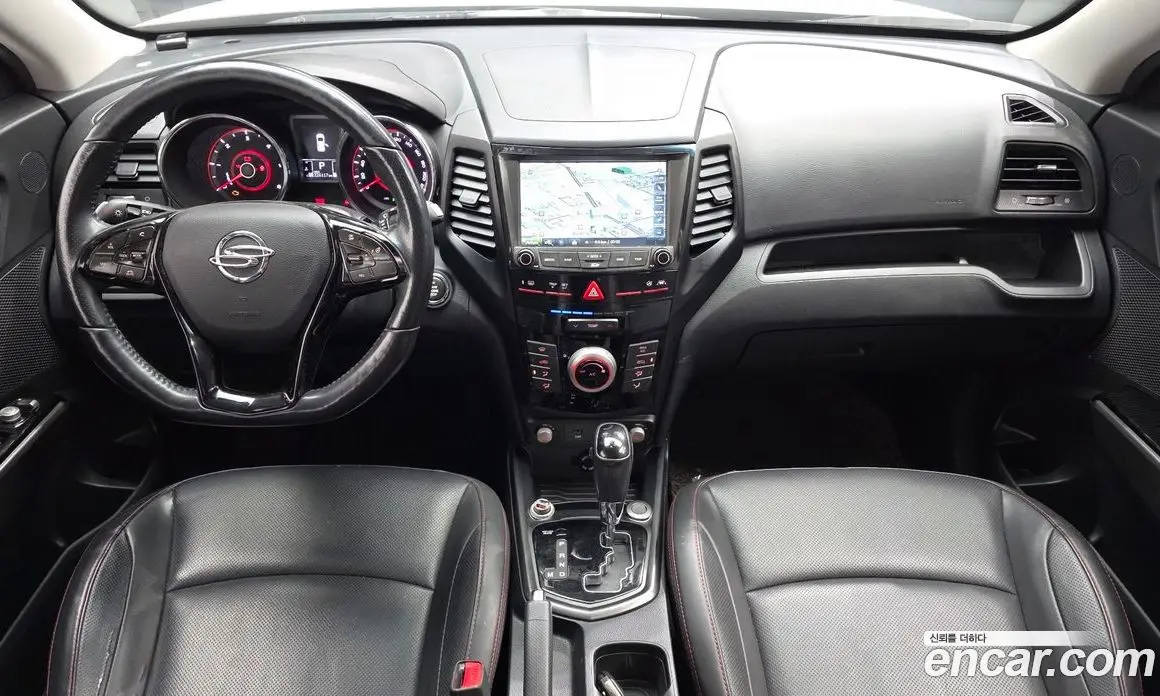 SsangYong TIBOLI 2017 1.6 автомат (гидро), фото 7