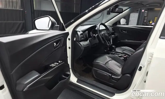 SsangYong TIBOLI 2017 1.6 автомат (гидро), миниатюра 10
