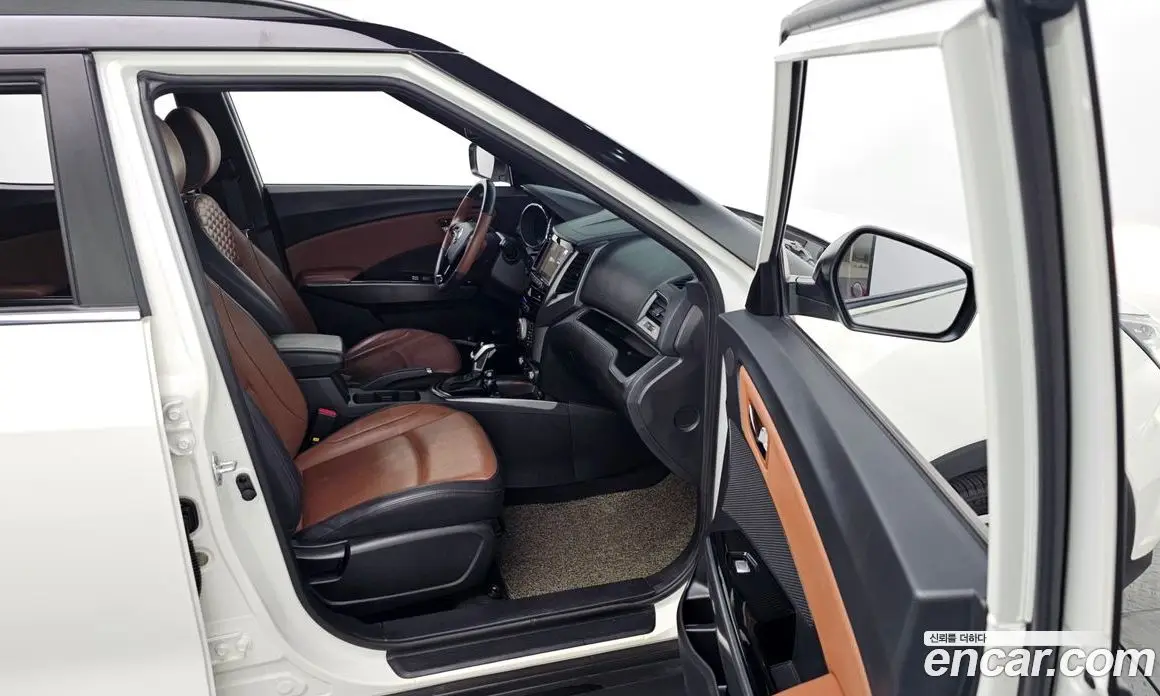 SsangYong TIBOLI 2018 1.6 автомат (гидро), фото 18