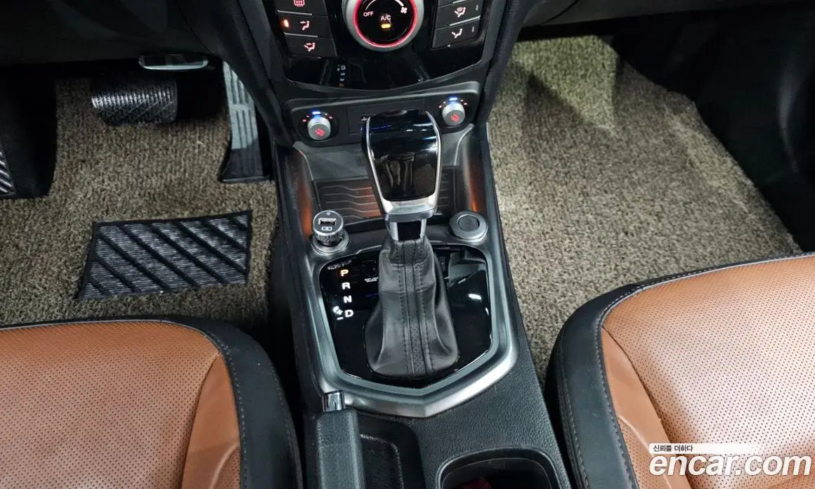 SsangYong TIBOLI 2018 1.6 автомат (гидро), фото 9
