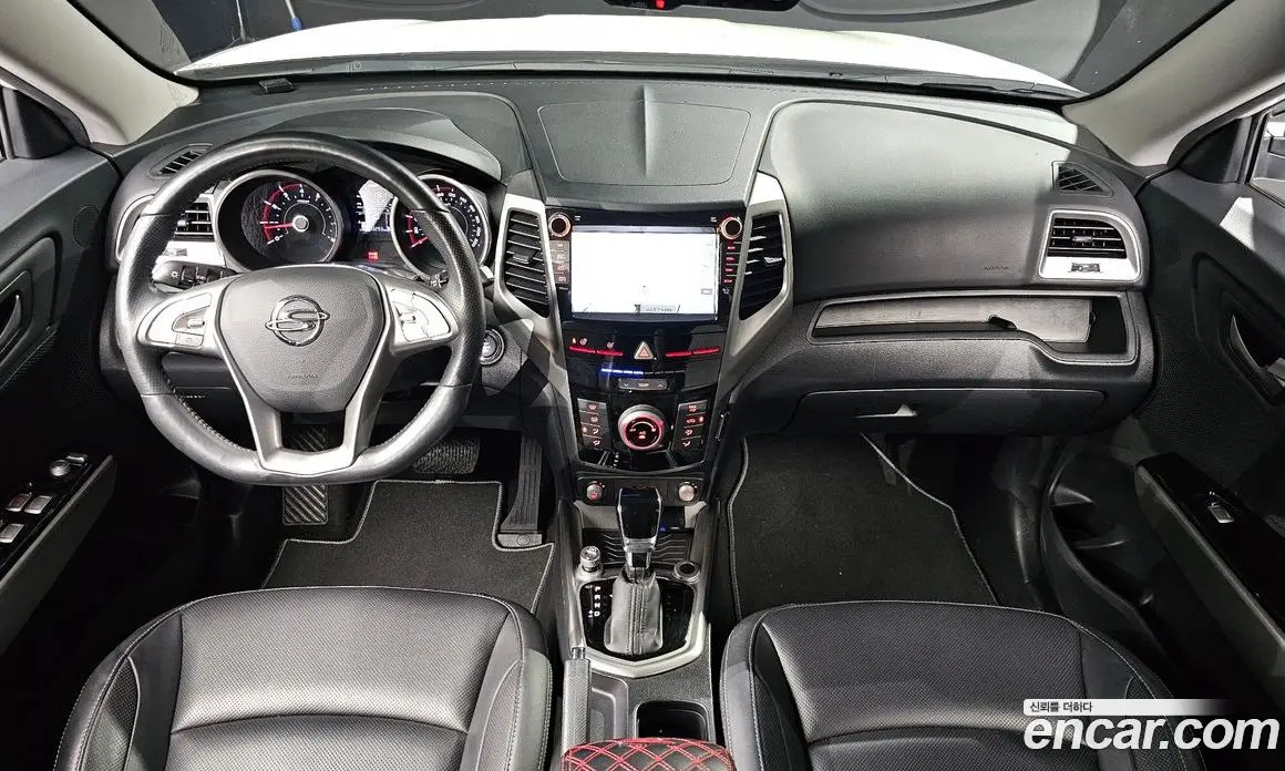 SsangYong TIBOLI 2019 1.6 автомат (гидро), фото 7