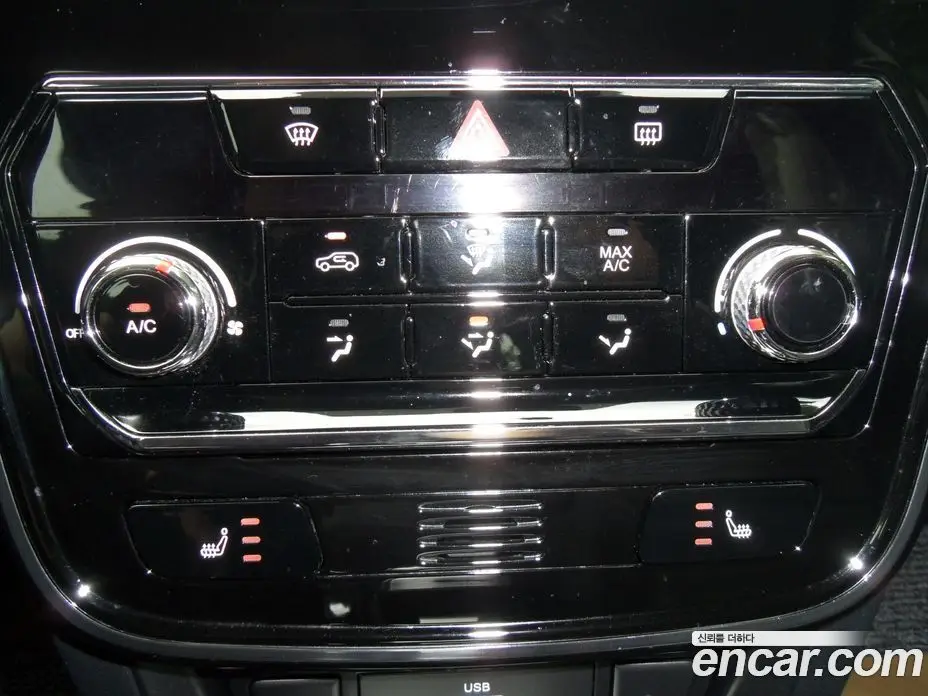 SsangYong TIBOLI 2020 1.6 автомат (гидро), фото 15