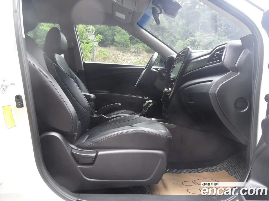 SsangYong TIBOLI 2020 1.6 автомат (гидро), фото 18