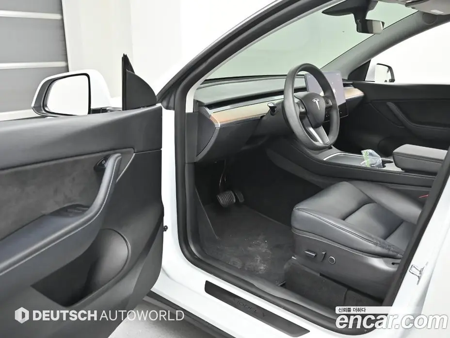Tesla Model Y 2022 автомат (гидро), фото 11