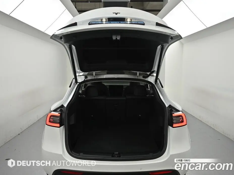 Tesla Model Y 2022 автомат (гидро), фото 19