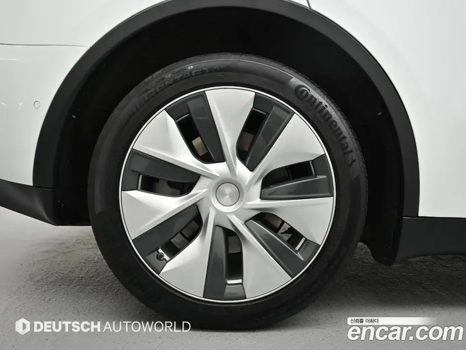 Tesla Model Y 2022 автомат (гидро), фото 5