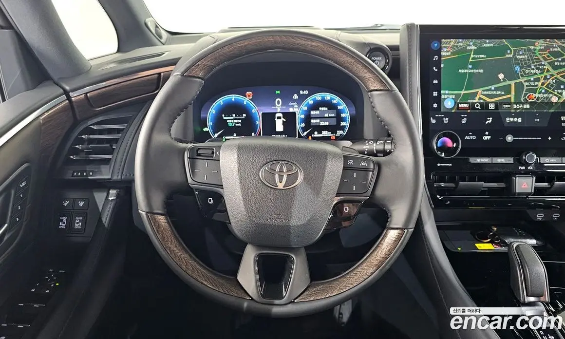 Toyota Alphard 2024 2.5 автомат (гидро), фото 13 Toyota Alphard 2024 2.5 автомат (гидро), фото 13