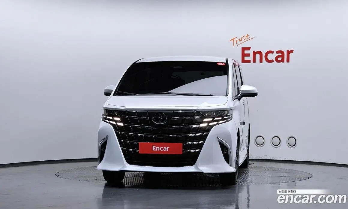 Toyota Alphard 2024 2.5 автомат (гидро), фото 3 Toyota Alphard 2024 2.5 автомат (гидро), фото 3