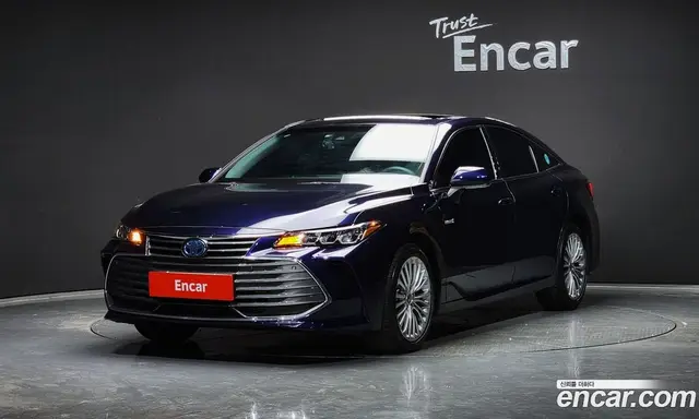 Toyota Avalon 2021 2.5 автомат (гидро), миниатюра 1 Toyota Avalon 2021 2.5 автомат (гидро), миниатюра 1