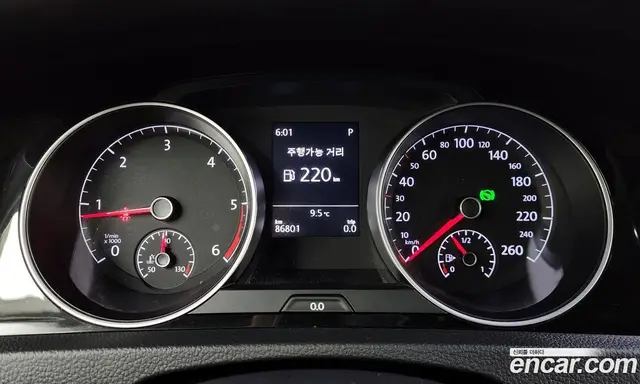 Volkswagen Golf 2015 1.6 автомат (гидро), миниатюра 8