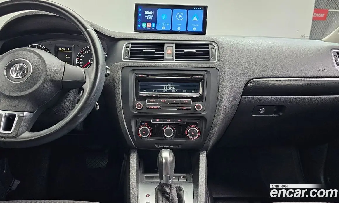 Volkswagen Jetta 2014 1.6 автомат (гидро), фото 14