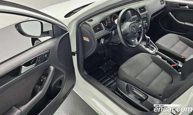 Volkswagen Jetta 2014 1.6 автомат (гидро), миниатюра 10