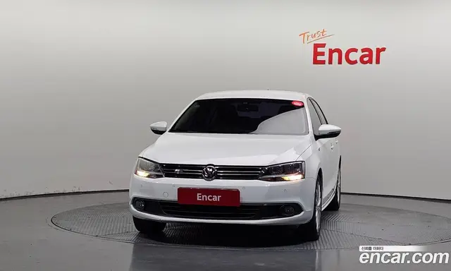 Volkswagen Jetta 2014 1.6 автомат (гидро), миниатюра 3