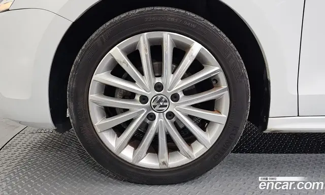 Volkswagen Jetta 2014 1.6 автомат (гидро), миниатюра 5