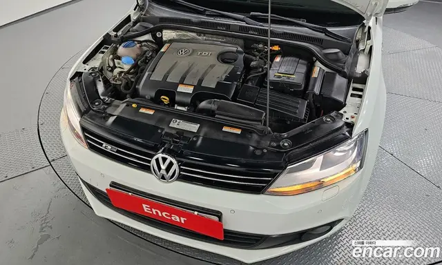 Volkswagen Jetta 2014 1.6 автомат (гидро), миниатюра 6