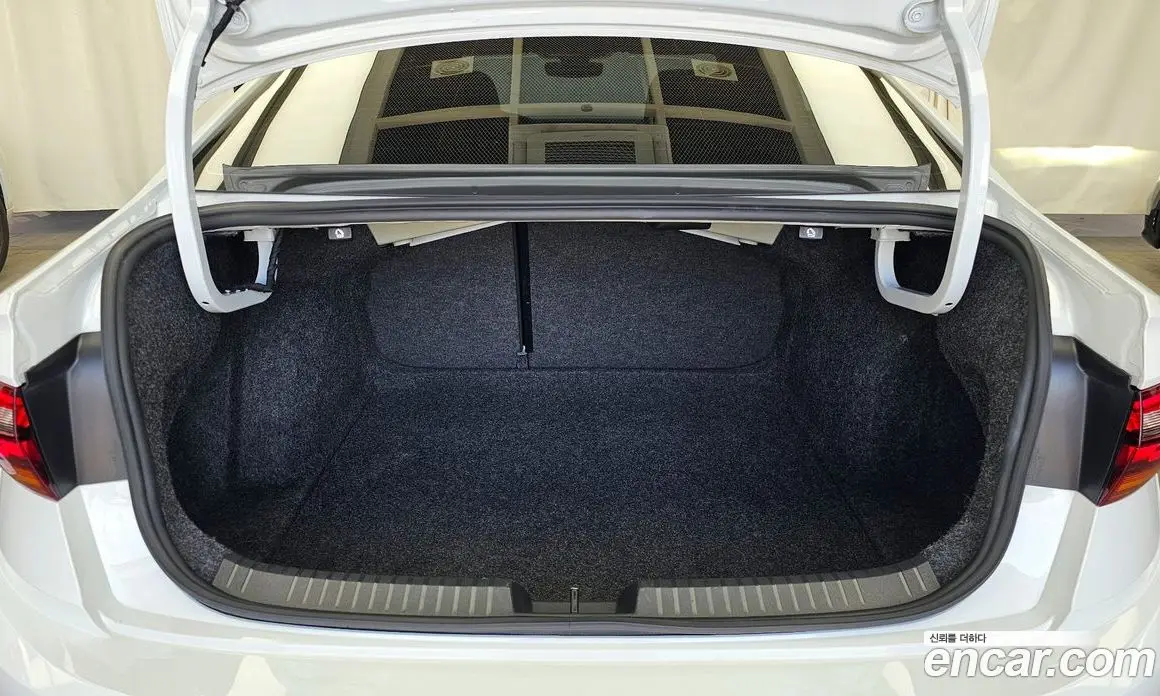 Volkswagen Jetta 2021 1.4 автомат (гидро), фото 20